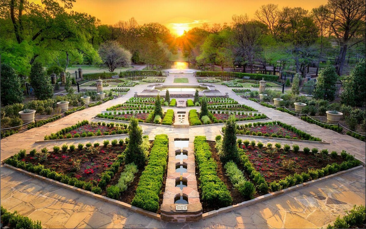 About Fort Worth Botanic Garden: A Lush Oasis Explored