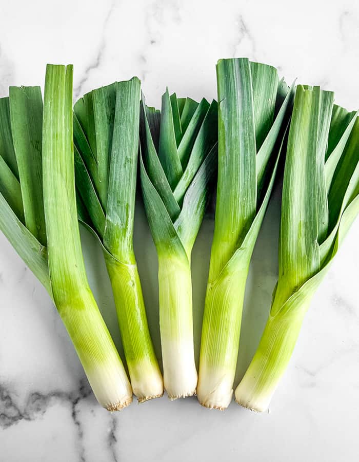 What Does A Leek Taste Like: Flavor Profile And Culinary Uses