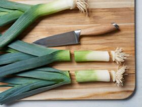 What Does A Leek Taste Like