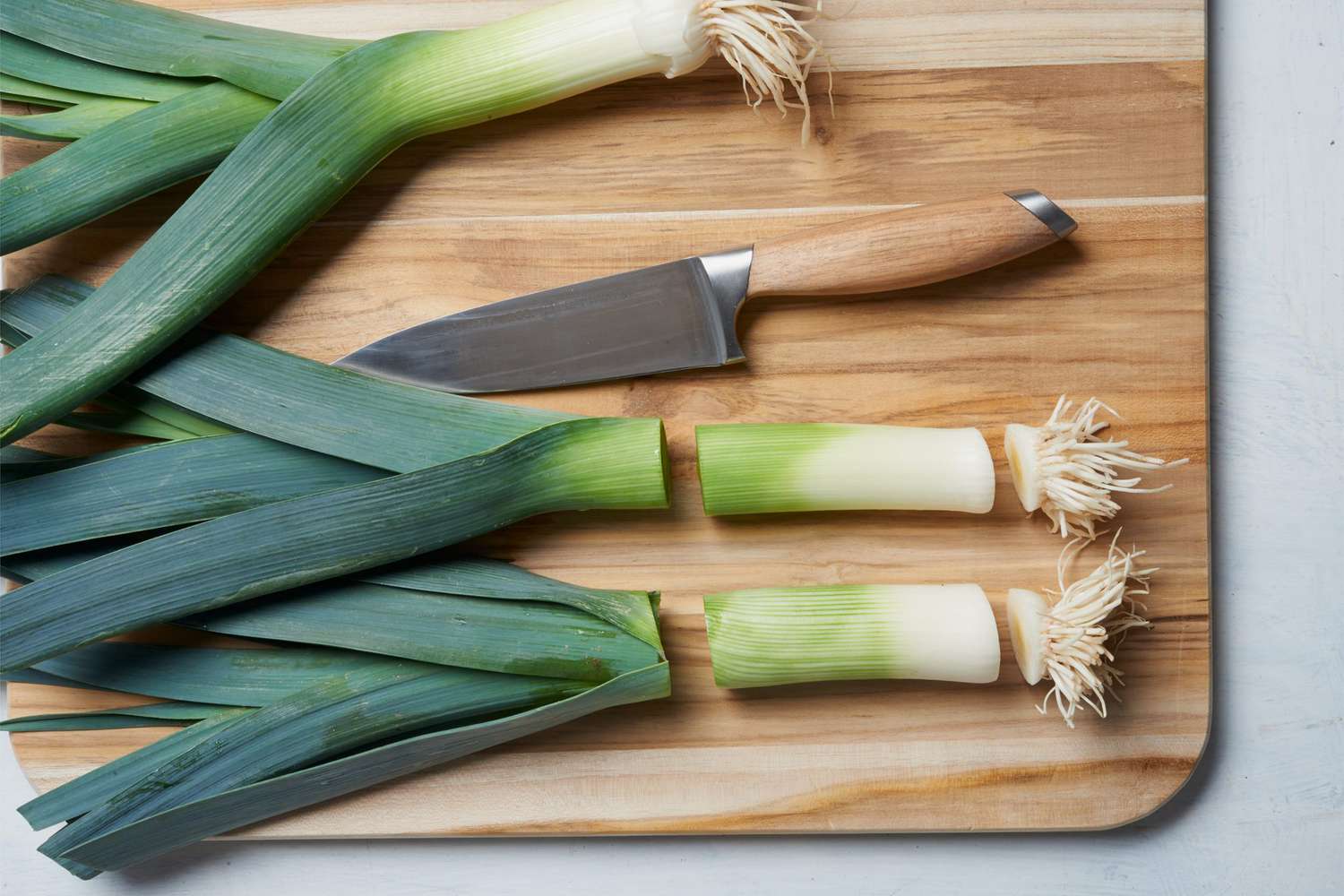 What Does A Leek Taste Like